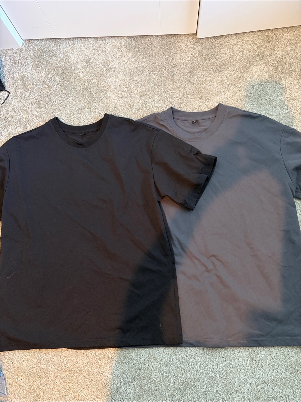 Men's Classic Crew Neck T-Shirt - Black & Gray